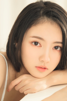 漂亮的女邻居6